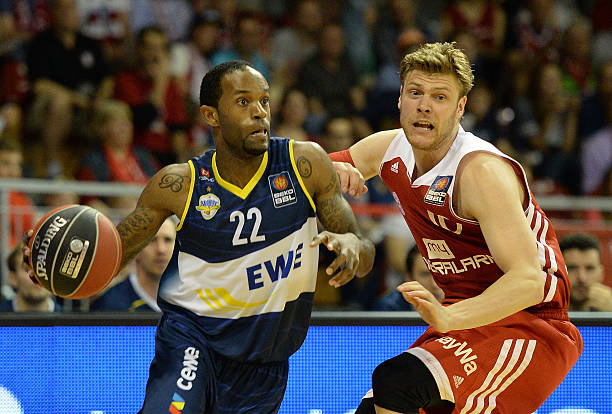 社交媒体上 社交媒体上